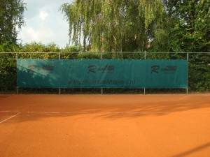 tennis-vereniging-de-hei-windschermen1